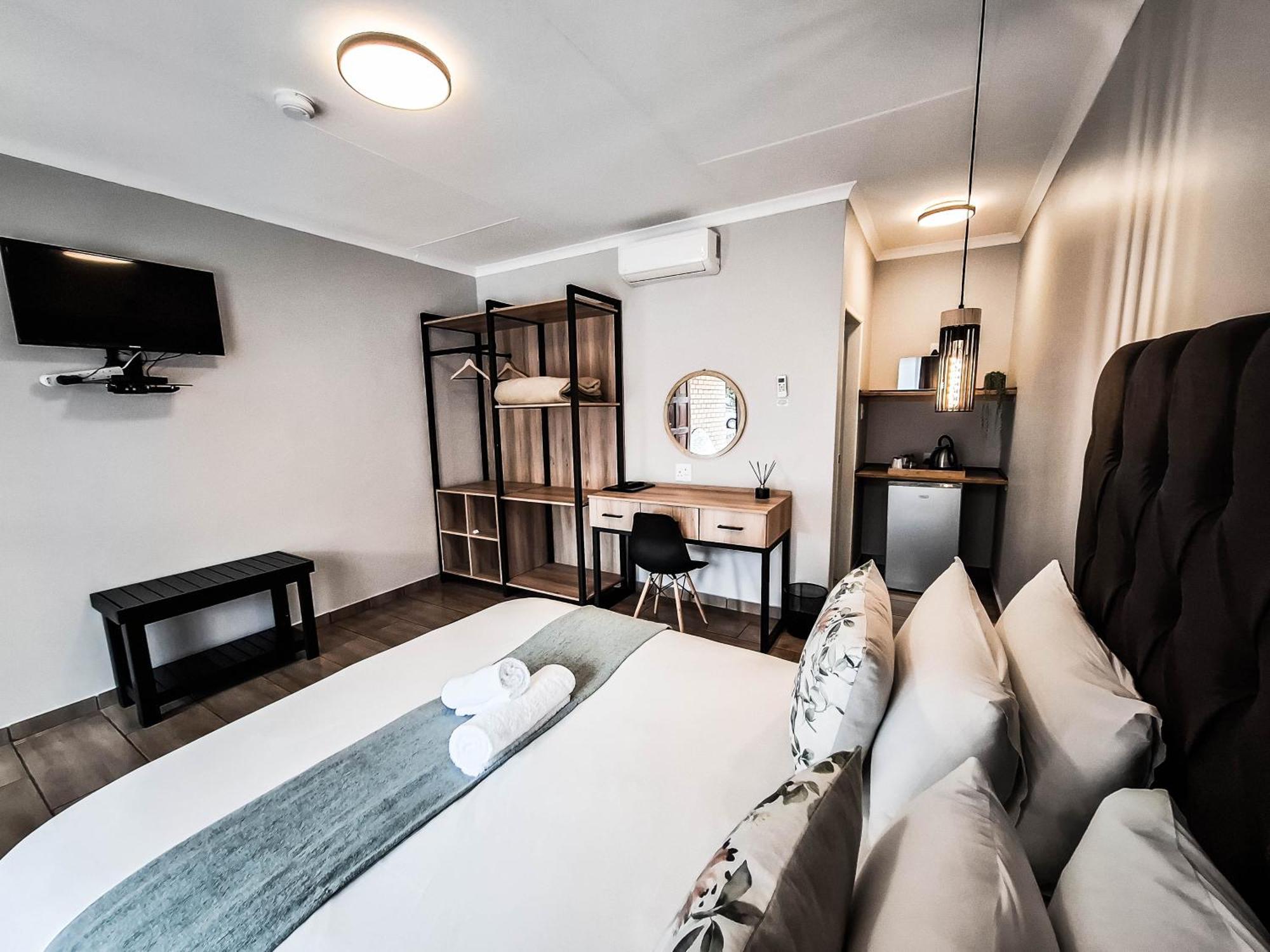 B At Home Guest House Пит-Ретиф Экстерьер фото