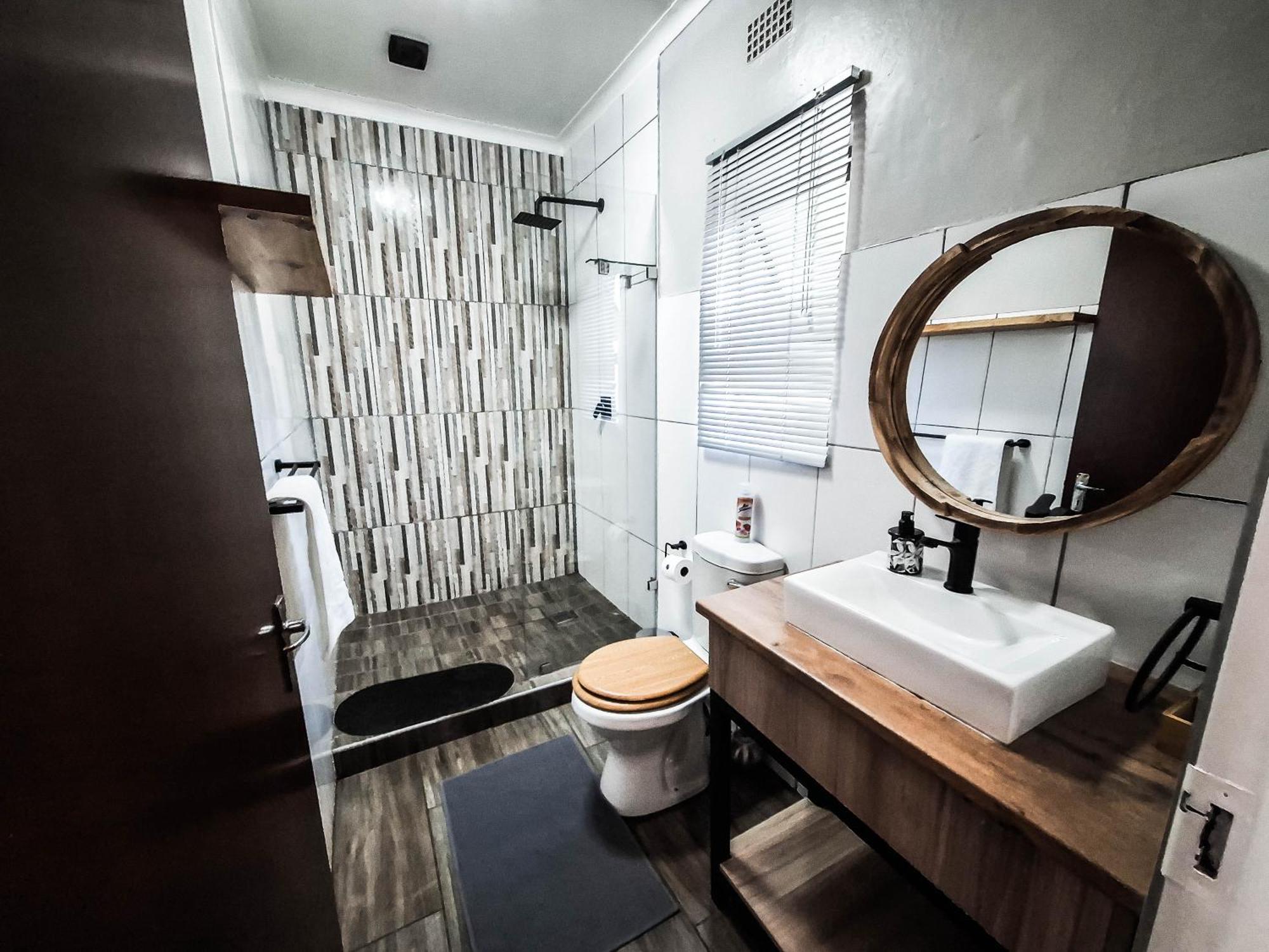 B At Home Guest House Пит-Ретиф Экстерьер фото